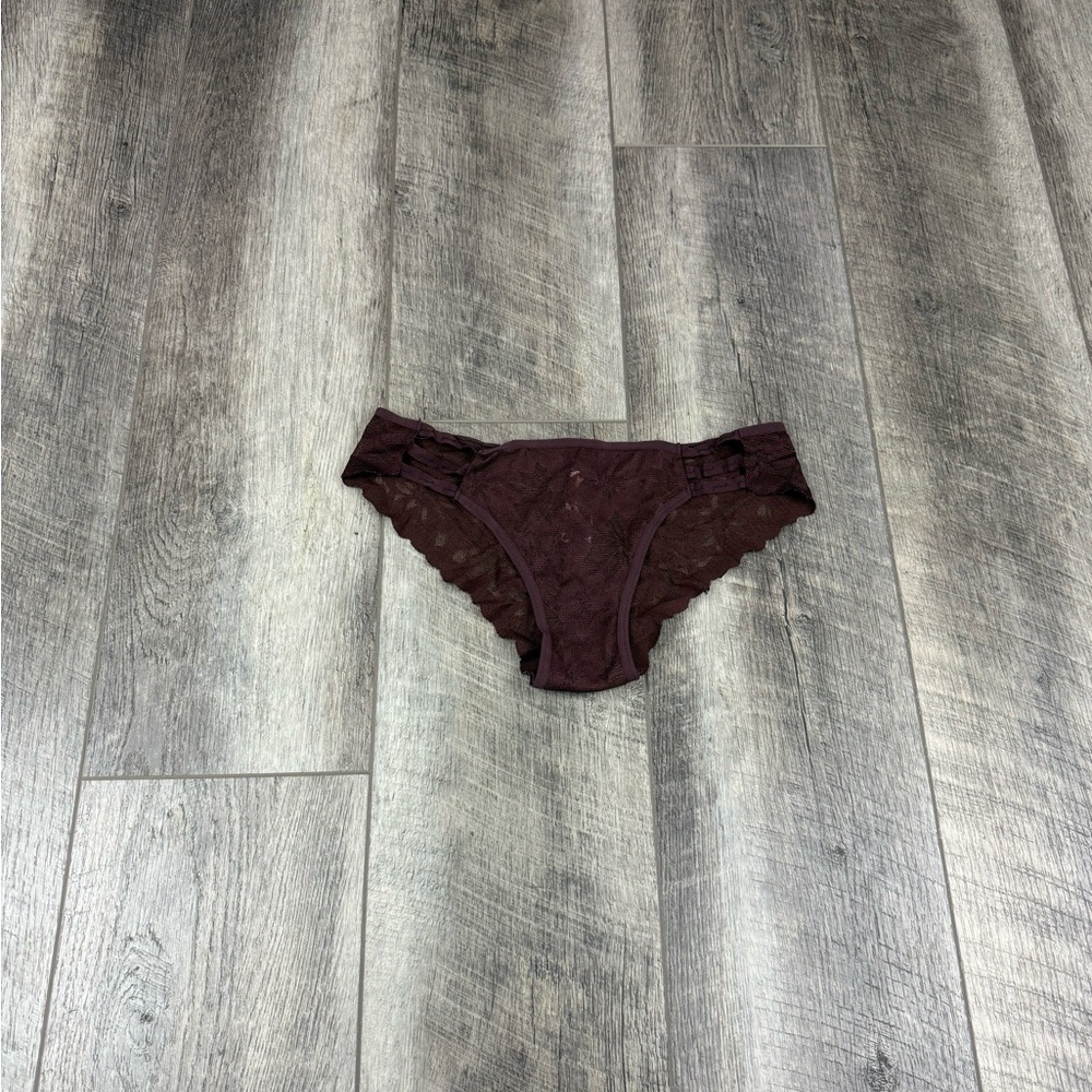 VS Brown Lace Cheekster‎ Underwear